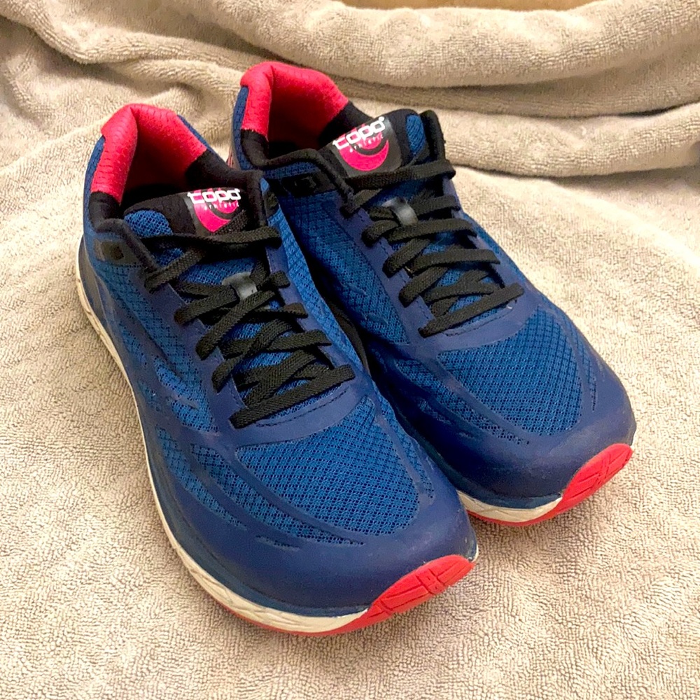 Topo athletic gym/ running shoes size w10 used